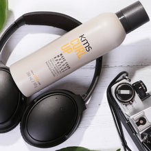 Load image into Gallery viewer, Enhances wave formation. Gives soft, frizz-free finish and provides heat protection. Use this lightweight foam to create soft waves with natural movement. Apply on damp hair from roots to ends. Blow dry with a diffuser for increased curl formation.