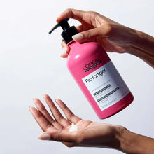 Load image into Gallery viewer, L'Oreal Professional Pro Longer Conditioner A daily conditioner powered by exclusive technology that adds volume, strengthens, and thickens split ends to reduce the appearance of damage and promote noticeably longer hair. Hair Texture: Straight and Wavy Hair Type: Fine Hair Concerns: - Thinning - Volumizing - Damage, Split Ends, and Breakag