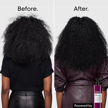 Load image into Gallery viewer, L'oreal Professional Curl Expression Cream-In-Jelly Definition Activator is a A paraben- and silicone-free defining gel-cream that instantly actives 3B-4C curl and coil patterns to define, reduce frizz, and hydrate curls with medium