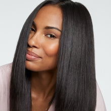 Load image into Gallery viewer, Living Proof Perfect Hair Day heat styling spray This lightweight heat protectant spray delivers touchable, soft smoothness that lasts up to 48 hours—without the use of silicones. Smoothness for up to 48 hours Heat protection up to 450℉ / 230°C Ultra-fine mist ensures even application Helps hair stay cleaner, longer, so you can heat style less often