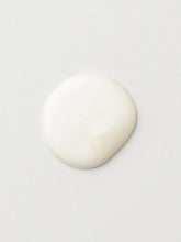 Load image into Gallery viewer, AG Smoooth Argan & Coconut Smoothing Shampoo Hyper-rich coconut and argan Oil are blended in a mild and gentle sulfate-free formula, bathing hair in a creamy nourishing lather while calming, smoothing and adding shine. pH 5.5-6.5.