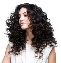 Load image into Gallery viewer, L&#39;anza Healing Curls Butter Shampoo
